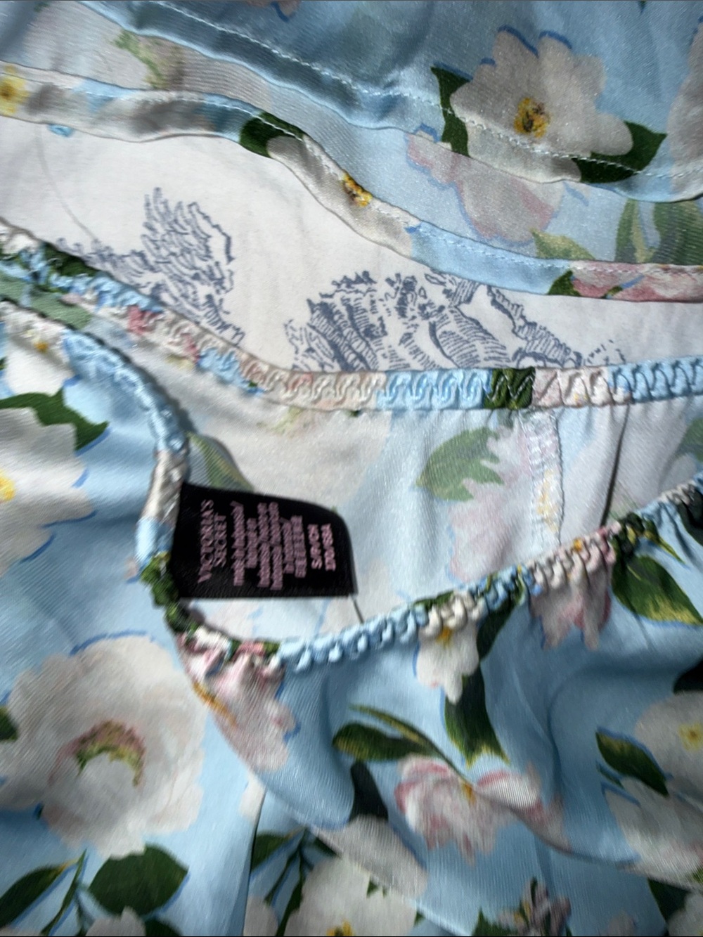 Victoria's Secret Light Blue Floral Lace Cami & Shorts Set - Picture 4 of 4